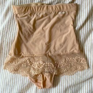 DKNY lace shape wear